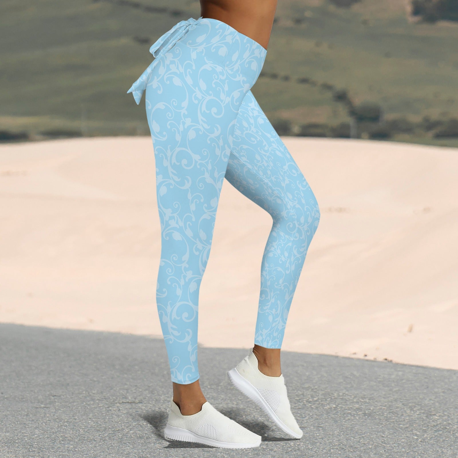 cindy. bow leggings