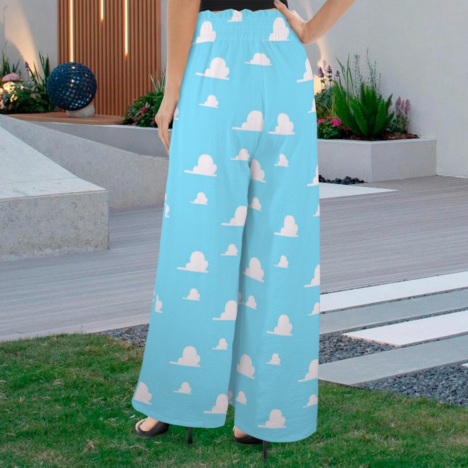 clouds. wide leg