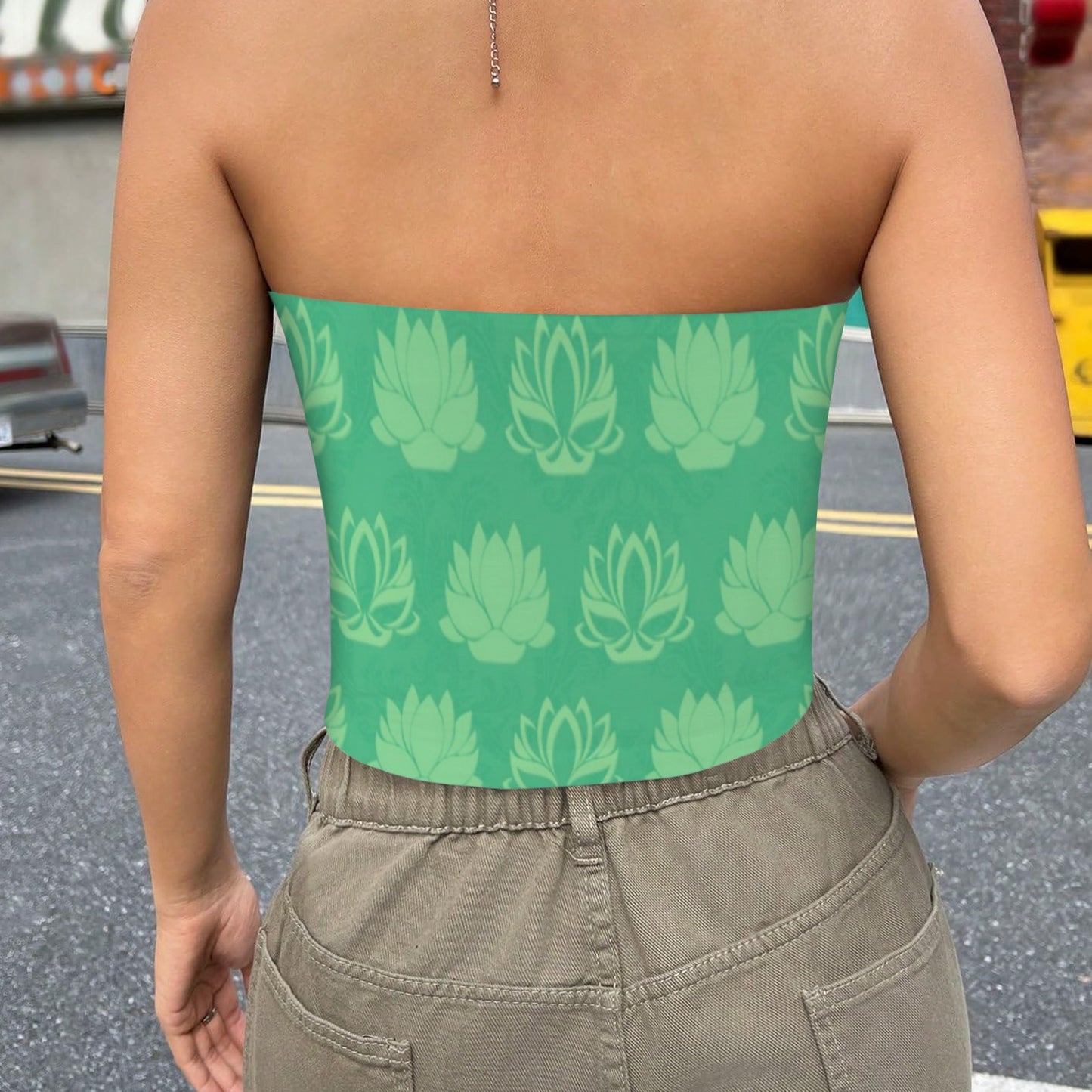 tianalotusgreen. crop tube